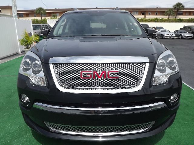 2011 GMC Acadia DSG 2 DOOR