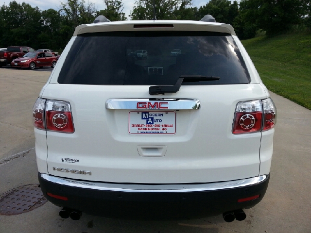 2012 GMC Acadia XLT Lariat 5th Wheel