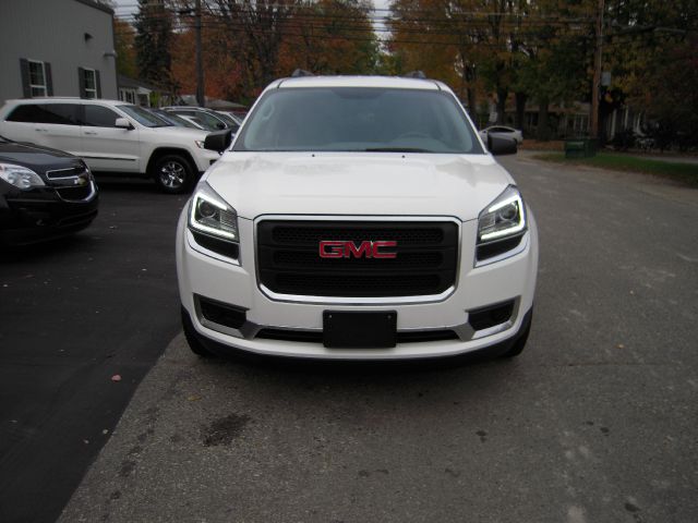 2013 GMC Acadia SE Bad Credit = Approved