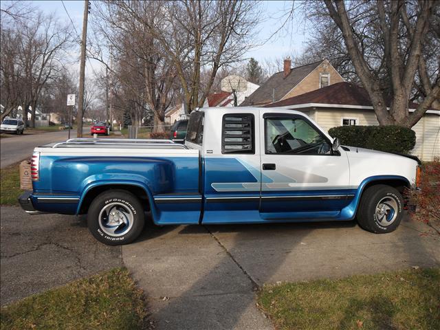 1993 GMC C1500 Supercab Flareside 145 4x4 Truck
