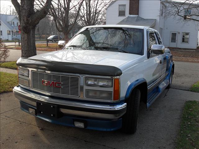 1993 GMC C1500 Supercab Flareside 145 4x4 Truck
