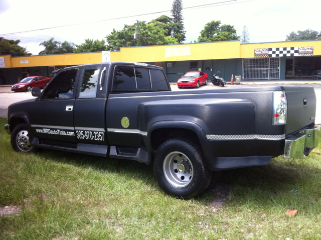 1994 GMC C3500 Signature Limited Sedan