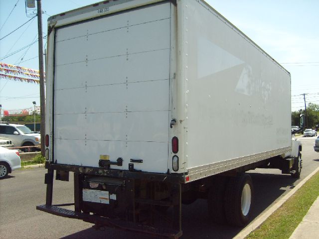 2004 GMC C3500 Unknown