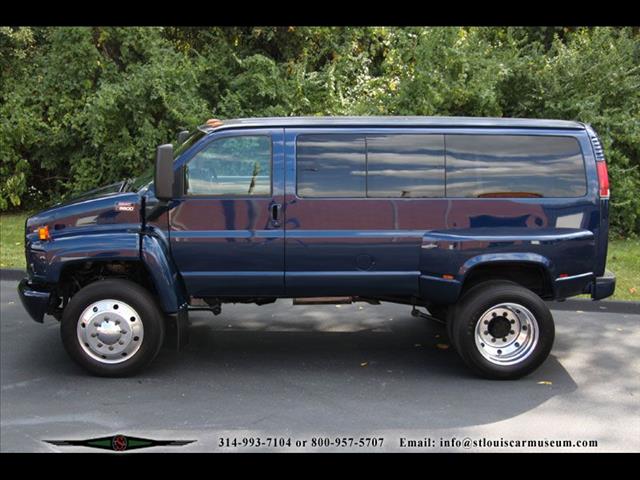 2004 GMC C5500 TopKick Van Unknown