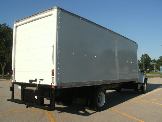 2004 GMC C7500 Unknown