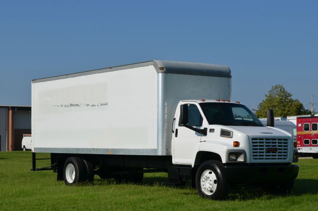 2004 GMC C7500 Unknown