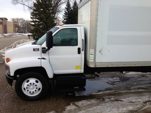 2005 GMC C7500 Unknown