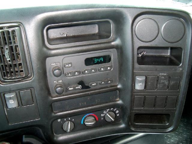 2004 GMC C7500 24 Unknown