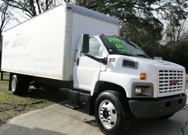 2004 GMC C7500 BOX TRUCK AT Touring With RES