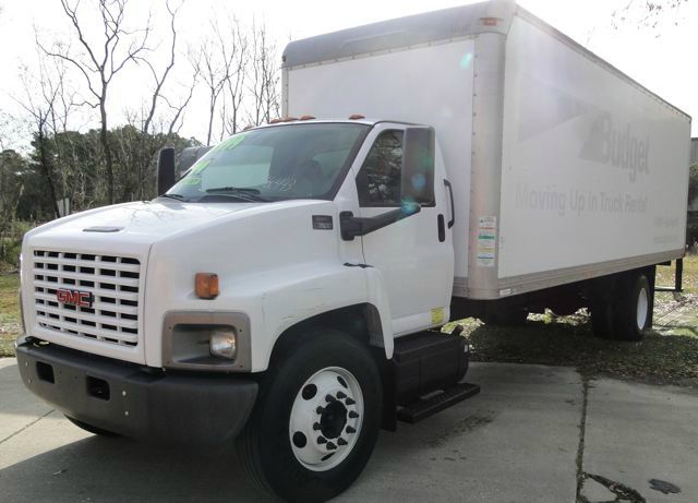 2004 GMC C7500 BOX TRUCK AT Touring With RES