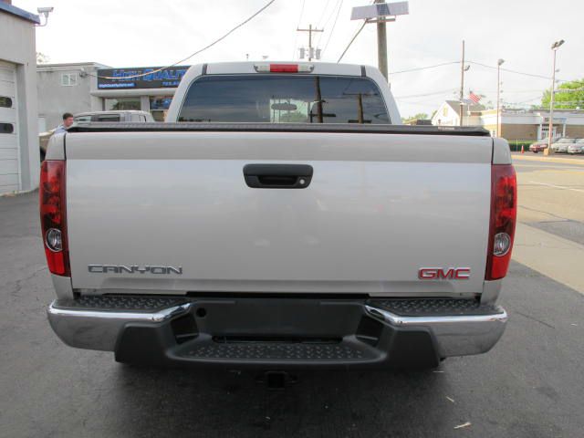 2006 GMC Canyon SLE Sierra 2WD