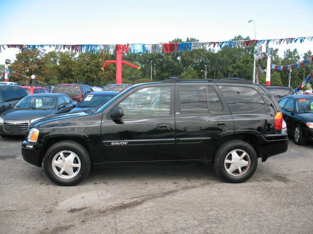 2002 GMC Envoy 4x4 Crew Cab LE
