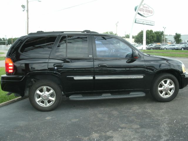 2002 GMC Envoy Wagon SE