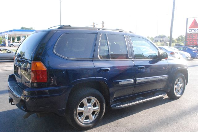 2002 GMC Envoy 4x4 Crew Cab LE