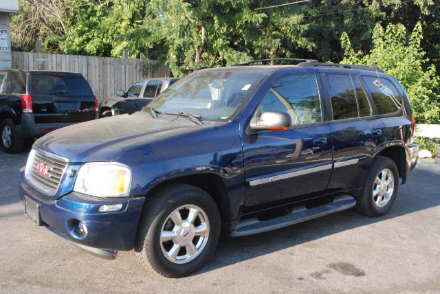 2002 GMC Envoy 4x4 Crew Cab LE