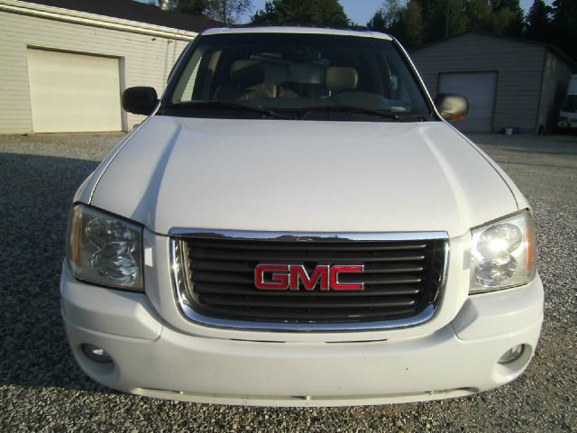 2002 GMC Envoy Wagon SE
