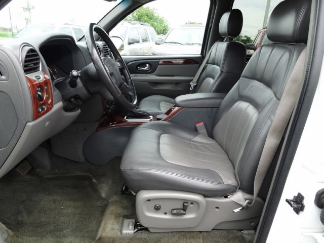 2002 GMC Envoy Wagon SE