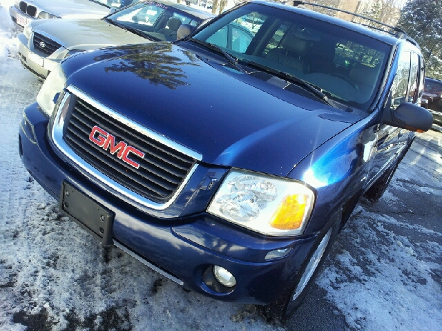 2002 GMC Envoy Wagon SE
