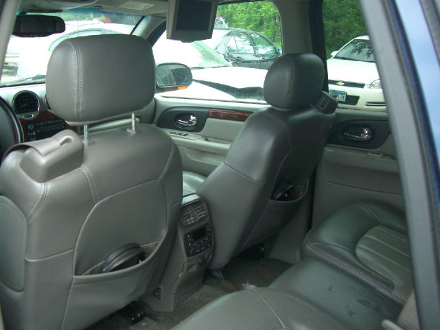 2002 GMC Envoy 4dr 2.9L Twin Turbo AWD SUV