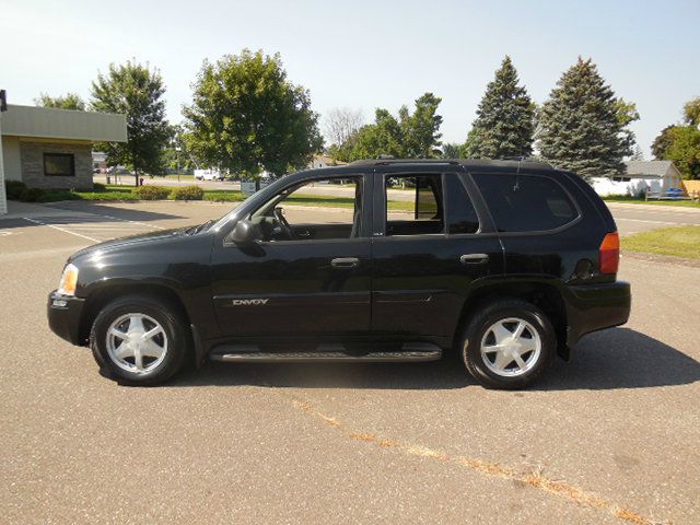2002 GMC Envoy 4x4 Crew Cab LE