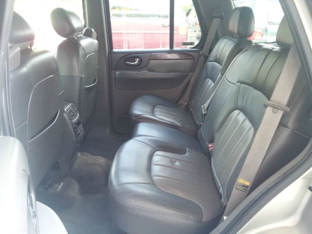 2002 GMC Envoy Wagon SE