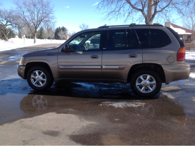 2002 GMC Envoy Wagon SE