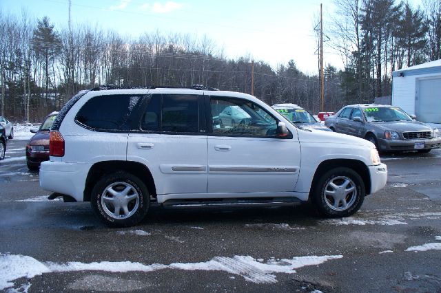 2002 GMC Envoy 4x4 Crew Cab LE
