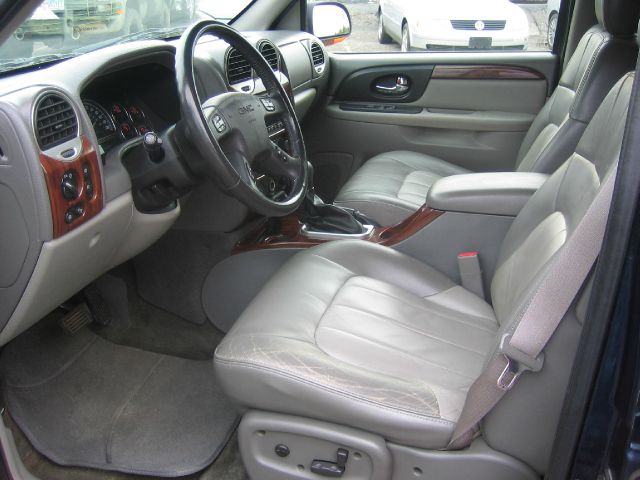 2002 GMC Envoy Wagon SE