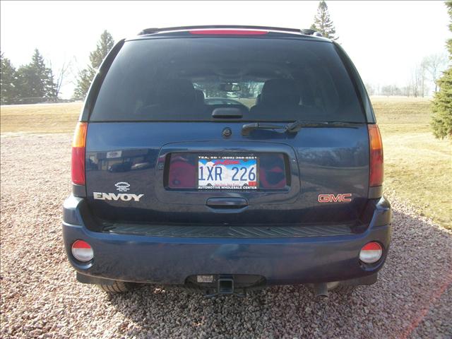 2002 GMC Envoy SLT