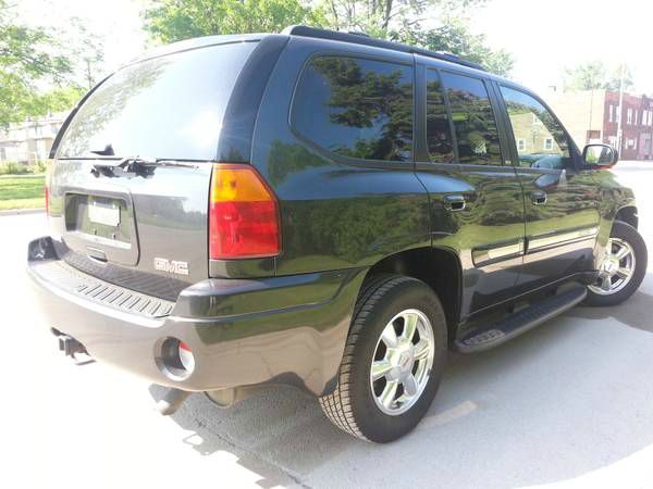 2003 GMC Envoy Wagon SE