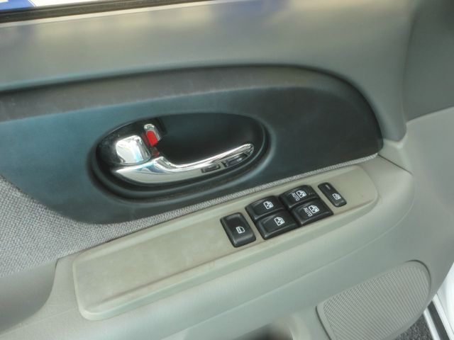 2003 GMC Envoy Unknown