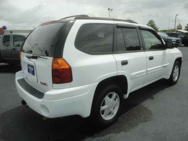 2003 GMC Envoy Unknown