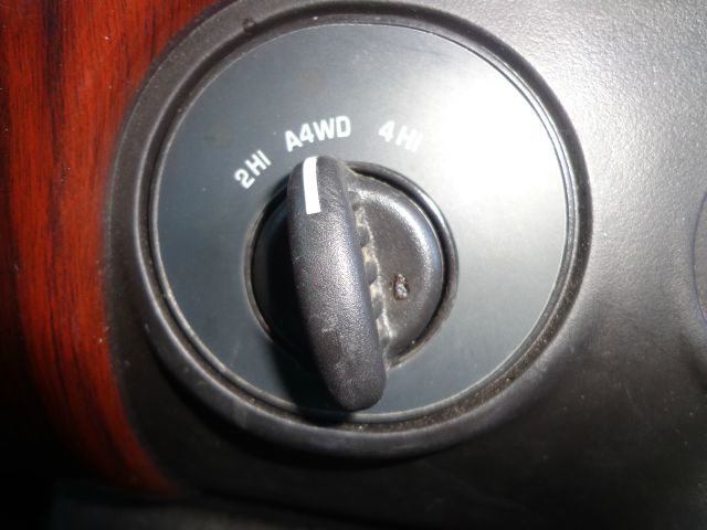 2003 GMC Envoy Wagon SE