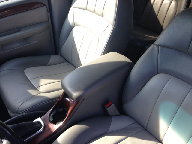 2003 GMC Envoy LS 2500 HD