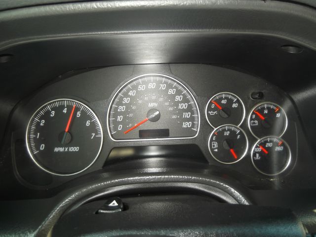 2003 GMC Envoy 4x4 Crew Cab LE