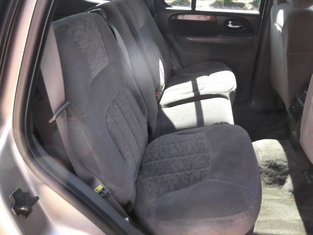 2003 GMC Envoy 4x4 Crew Cab LE