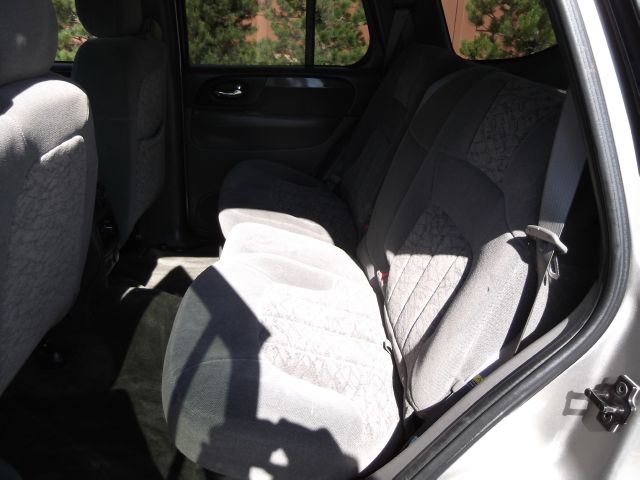 2003 GMC Envoy 4x4 Crew Cab LE