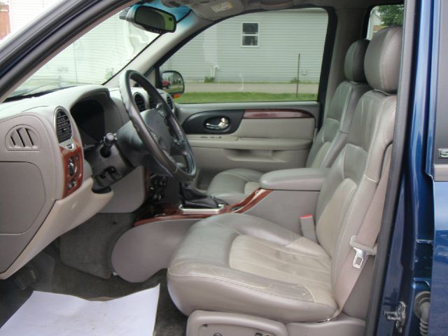 2003 GMC Envoy Wagon SE