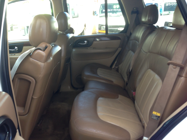 2003 GMC Envoy Wagon SE