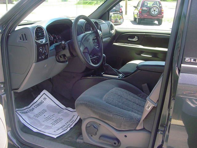 2003 GMC Envoy 4x4 Crew Cab LE