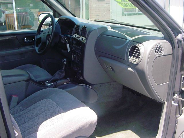 2003 GMC Envoy 4x4 Crew Cab LE