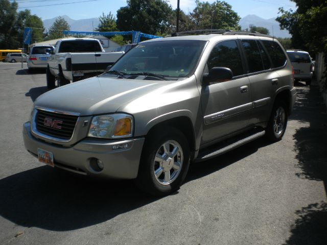 2003 GMC Envoy Wagon SE