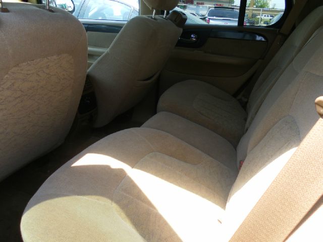 2003 GMC Envoy 4x4 Crew Cab LE