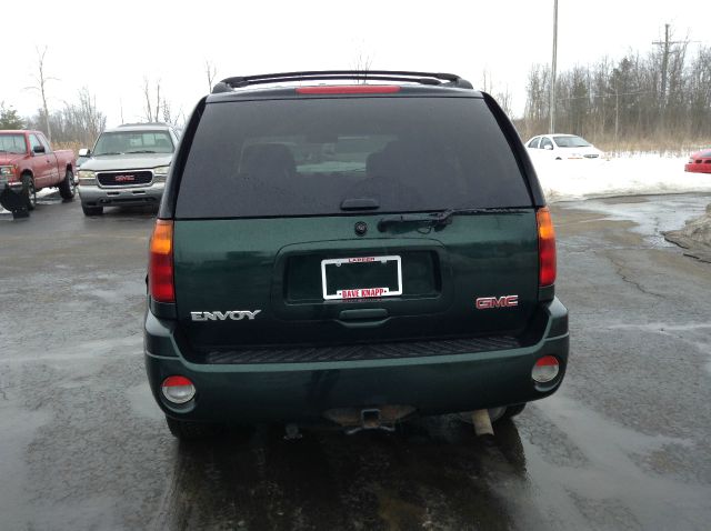 2003 GMC Envoy 4x4 Crew Cab LE