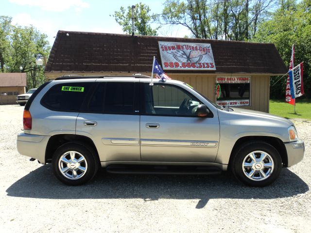 2003 GMC Envoy Wagon SE