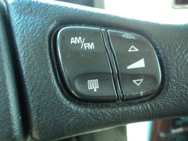 2003 GMC Envoy Wagon SE