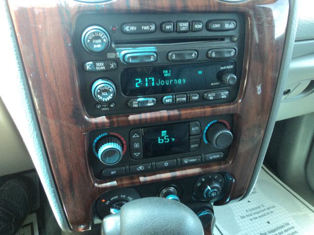 2003 GMC Envoy Wagon SE