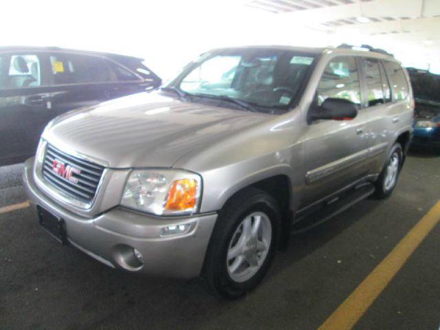 2003 GMC Envoy Wagon SE