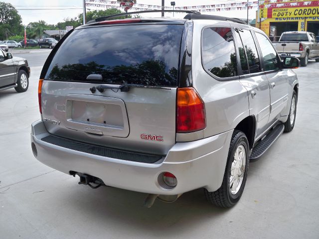 2004 GMC Envoy Super