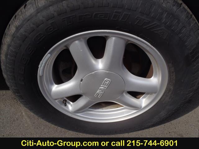 2004 GMC Envoy LTD LME